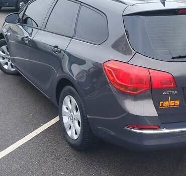 Серый Опель Астра, объемом двигателя 1.6 л и пробегом 230 тыс. км за 8600 $, фото 5 на Automoto.ua