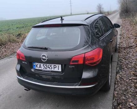 Серый Опель Астра, объемом двигателя 1.96 л и пробегом 276 тыс. км за 10000 $, фото 2 на Automoto.ua