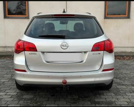 Серый Опель Астра, объемом двигателя 1.6 л и пробегом 210 тыс. км за 7500 $, фото 4 на Automoto.ua
