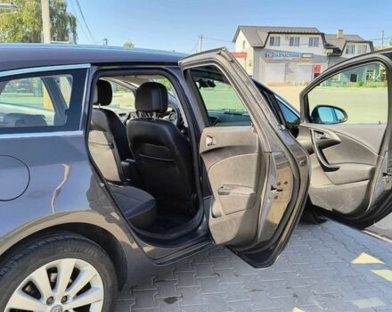 Серый Опель Астра, объемом двигателя 1.6 л и пробегом 226 тыс. км за 8600 $, фото 9 на Automoto.ua