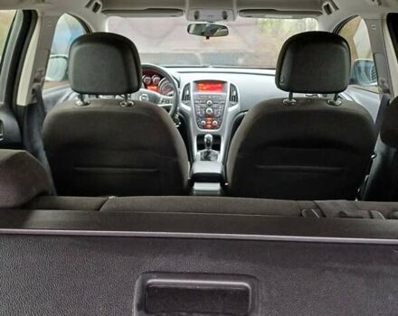 Сірий Опель Астра, об'ємом двигуна 1.6 л та пробігом 240 тис. км за 8500 $, фото 1 на Automoto.ua