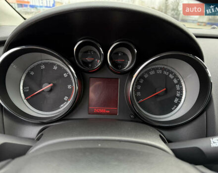 Серый Опель Астра, объемом двигателя 1.6 л и пробегом 242 тыс. км за 8800 $, фото 18 на Automoto.ua