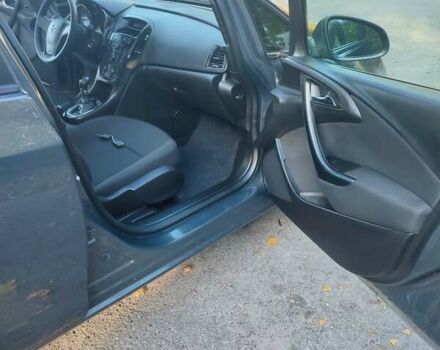 Серый Опель Астра, объемом двигателя 1.6 л и пробегом 208 тыс. км за 8000 $, фото 26 на Automoto.ua