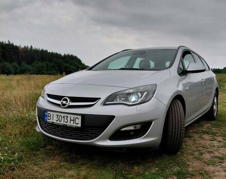 Серый Опель Астра, объемом двигателя 1.6 л и пробегом 212 тыс. км за 8800 $, фото 2 на Automoto.ua