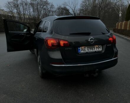 Серый Опель Астра, объемом двигателя 1.6 л и пробегом 230 тыс. км за 7600 $, фото 2 на Automoto.ua