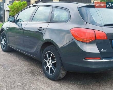 Серый Опель Астра, объемом двигателя 1.6 л и пробегом 208 тыс. км за 8000 $, фото 8 на Automoto.ua