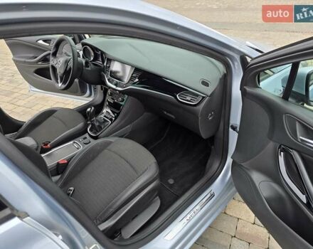 Серый Опель Астра, объемом двигателя 1.6 л и пробегом 217 тыс. км за 8800 $, фото 7 на Automoto.ua