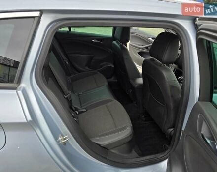 Серый Опель Астра, объемом двигателя 1.6 л и пробегом 217 тыс. км за 8800 $, фото 3 на Automoto.ua