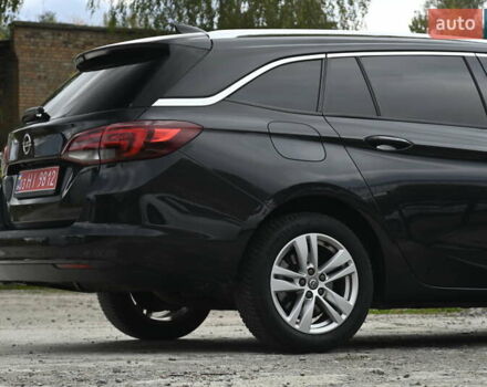 Серый Опель Астра, объемом двигателя 1.6 л и пробегом 185 тыс. км за 10400 $, фото 10 на Automoto.ua