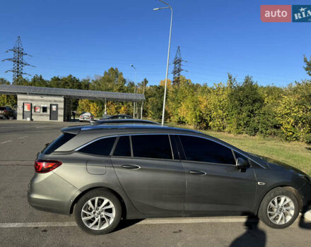 Серый Опель Астра, объемом двигателя 1.6 л и пробегом 257 тыс. км за 10700 $, фото 4 на Automoto.ua