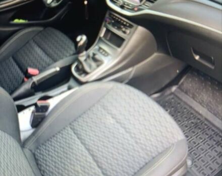 Серый Опель Астра, объемом двигателя 1.6 л и пробегом 180 тыс. км за 9500 $, фото 6 на Automoto.ua