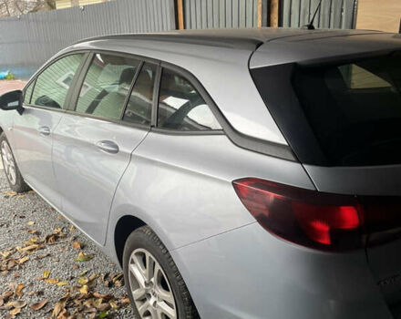 Серый Опель Астра, объемом двигателя 1.6 л и пробегом 320 тыс. км за 7600 $, фото 4 на Automoto.ua