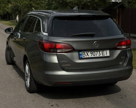 Серый Опель Астра, объемом двигателя 1.6 л и пробегом 272 тыс. км за 9600 $, фото 2 на Automoto.ua