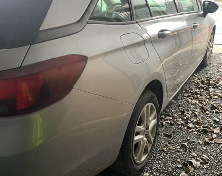 Серый Опель Астра, объемом двигателя 1.6 л и пробегом 320 тыс. км за 7600 $, фото 5 на Automoto.ua