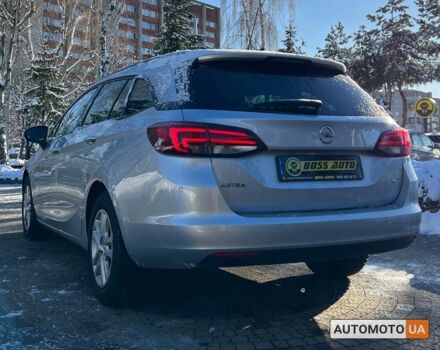 Серый Опель Астра, объемом двигателя 1.6 л и пробегом 251 тыс. км за 8999 $, фото 4 на Automoto.ua