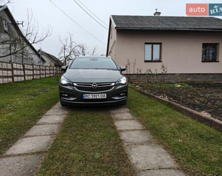 Серый Опель Астра, объемом двигателя 1.6 л и пробегом 283 тыс. км за 11499 $, фото 9 на Automoto.ua