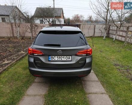 Серый Опель Астра, объемом двигателя 1.6 л и пробегом 283 тыс. км за 11499 $, фото 5 на Automoto.ua