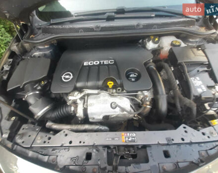 Серый Опель Астра, объемом двигателя 1.6 л и пробегом 209 тыс. км за 8888 $, фото 8 на Automoto.ua