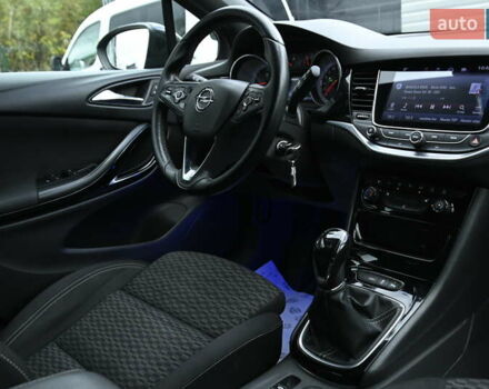 Серый Опель Астра, объемом двигателя 1.6 л и пробегом 185 тыс. км за 10400 $, фото 32 на Automoto.ua