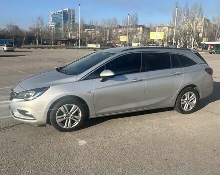 Серый Опель Астра, объемом двигателя 1.6 л и пробегом 255 тыс. км за 9500 $, фото 3 на Automoto.ua