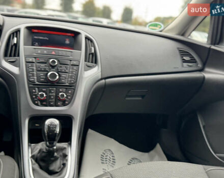 Серый Опель Астра, объемом двигателя 0 л и пробегом 192 тыс. км за 8350 $, фото 16 на Automoto.ua