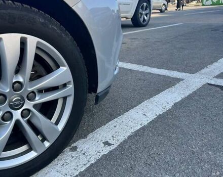 Серый Опель Астра, объемом двигателя 1.6 л и пробегом 255 тыс. км за 9500 $, фото 5 на Automoto.ua