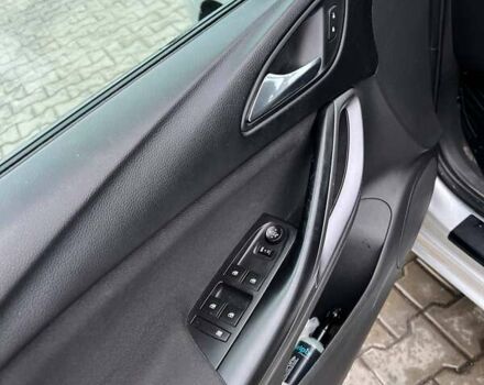 Серый Опель Астра, объемом двигателя 1.6 л и пробегом 289 тыс. км за 8350 $, фото 6 на Automoto.ua