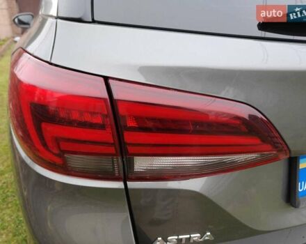 Серый Опель Астра, объемом двигателя 1.6 л и пробегом 283 тыс. км за 11499 $, фото 7 на Automoto.ua