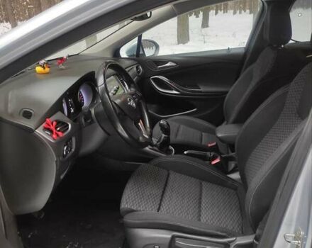 Серый Опель Астра, объемом двигателя 1.6 л и пробегом 256 тыс. км за 8800 $, фото 17 на Automoto.ua