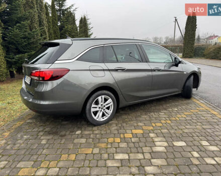 Серый Опель Астра, объемом двигателя 1.6 л и пробегом 215 тыс. км за 10500 $, фото 4 на Automoto.ua
