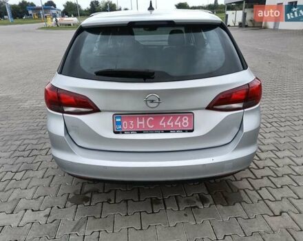 Серый Опель Астра, объемом двигателя 1.6 л и пробегом 265 тыс. км за 10200 $, фото 1 на Automoto.ua