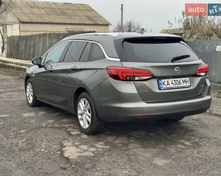 Сірий Опель Астра, об'ємом двигуна 1.6 л та пробігом 260 тис. км за 10000 $, фото 6 на Automoto.ua