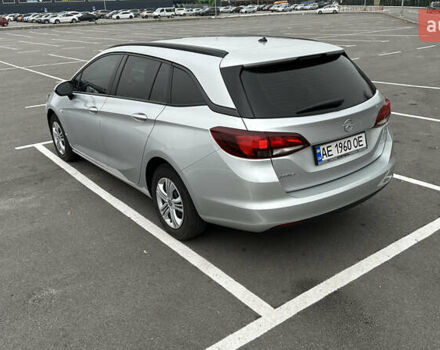 Серый Опель Астра, объемом двигателя 1.6 л и пробегом 152 тыс. км за 8999 $, фото 3 на Automoto.ua