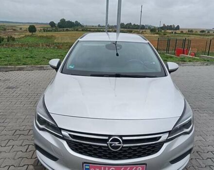 Серый Опель Астра, объемом двигателя 1.6 л и пробегом 265 тыс. км за 10200 $, фото 6 на Automoto.ua