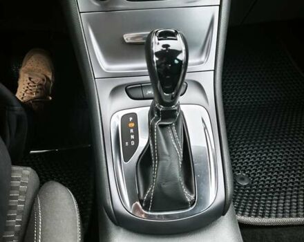 Серый Опель Астра, объемом двигателя 1.6 л и пробегом 258 тыс. км за 11200 $, фото 8 на Automoto.ua