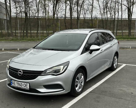 Серый Опель Астра, объемом двигателя 1.6 л и пробегом 152 тыс. км за 8999 $, фото 1 на Automoto.ua