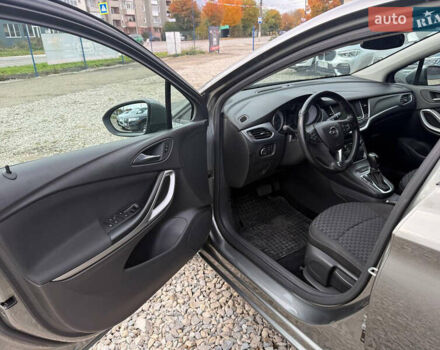 Серый Опель Астра, объемом двигателя 1.6 л и пробегом 201 тыс. км за 10999 $, фото 12 на Automoto.ua