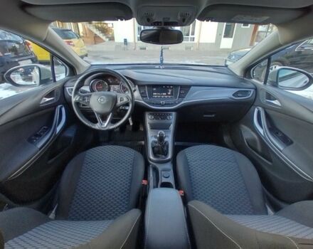 Серый Опель Астра, объемом двигателя 1.6 л и пробегом 190 тыс. км за 11000 $, фото 4 на Automoto.ua