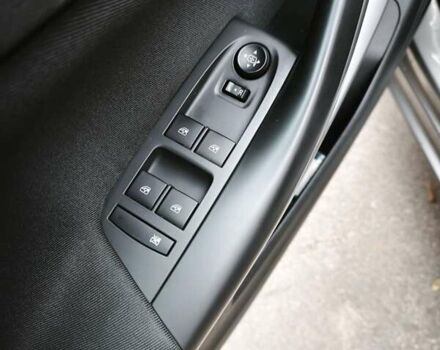 Серый Опель Астра, объемом двигателя 1.6 л и пробегом 258 тыс. км за 11200 $, фото 16 на Automoto.ua