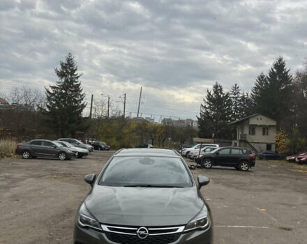 Серый Опель Астра, объемом двигателя 1.6 л и пробегом 198 тыс. км за 10700 $, фото 1 на Automoto.ua