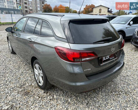 Серый Опель Астра, объемом двигателя 1.6 л и пробегом 201 тыс. км за 10999 $, фото 3 на Automoto.ua