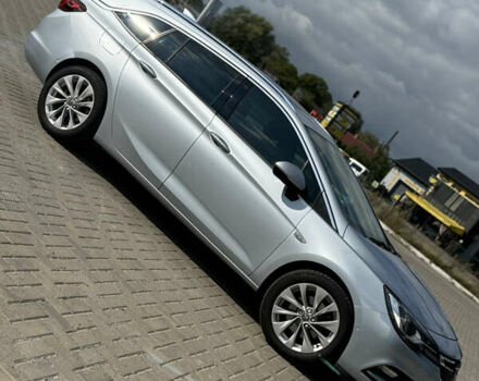 Серый Опель Астра, объемом двигателя 1.6 л и пробегом 247 тыс. км за 10699 $, фото 4 на Automoto.ua