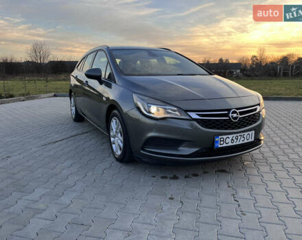 Сірий Опель Астра, об'ємом двигуна 1.6 л та пробігом 189 тис. км за 9800 $, фото 1 на Automoto.ua