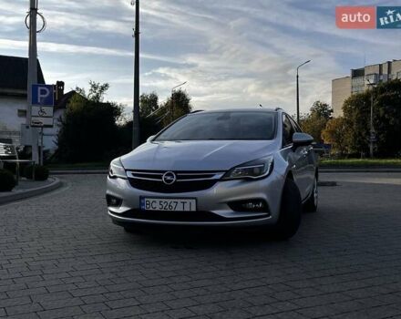 Опель Астра 2017 в Дрогобыче на Automoto.ua Серый Опель Астра, объемом двигателя 1.6 л и пробегом 191 тыс. км за 9899 $, фото 7 на Automoto.ua