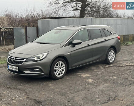 Сірий Опель Астра, об'ємом двигуна 1.6 л та пробігом 260 тис. км за 10000 $, фото 1 на Automoto.ua