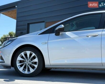 Серый Опель Астра, объемом двигателя 1.6 л и пробегом 197 тыс. км за 10989 $, фото 5 на Automoto.ua