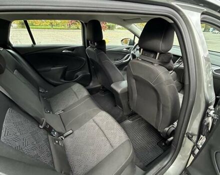 Сірий Опель Астра, об'ємом двигуна 1.6 л та пробігом 218 тис. км за 11000 $, фото 12 на Automoto.ua