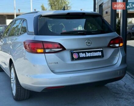 Серый Опель Астра, объемом двигателя 1.6 л и пробегом 197 тыс. км за 10989 $, фото 6 на Automoto.ua