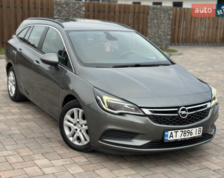 Серый Опель Астра, объемом двигателя 1.6 л и пробегом 209 тыс. км за 10999 $, фото 6 на Automoto.ua