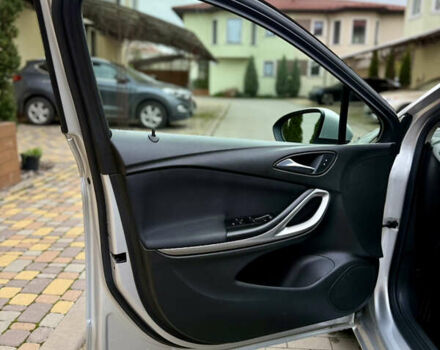 Серый Опель Астра, объемом двигателя 1.6 л и пробегом 136 тыс. км за 11800 $, фото 21 на Automoto.ua